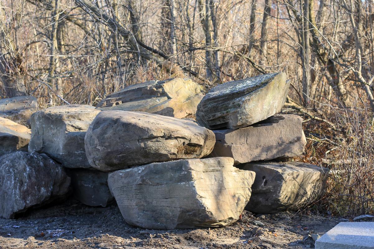 NY Bluestone Boulders