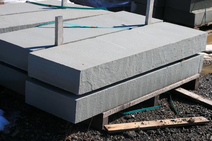 New York Bluestone Select Blue Step