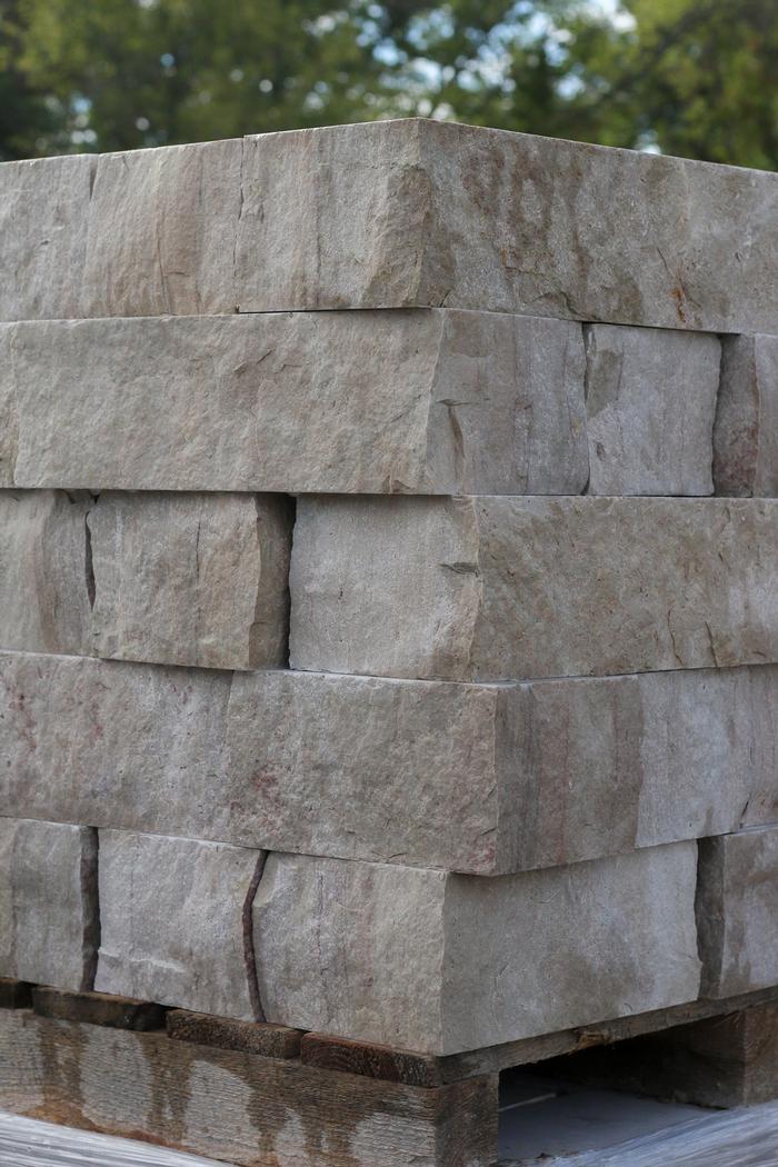 Chilton Winnebago Sawn Wall