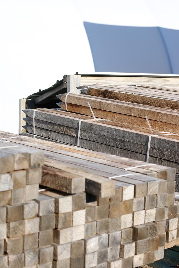 Hardwood Tree Stakes