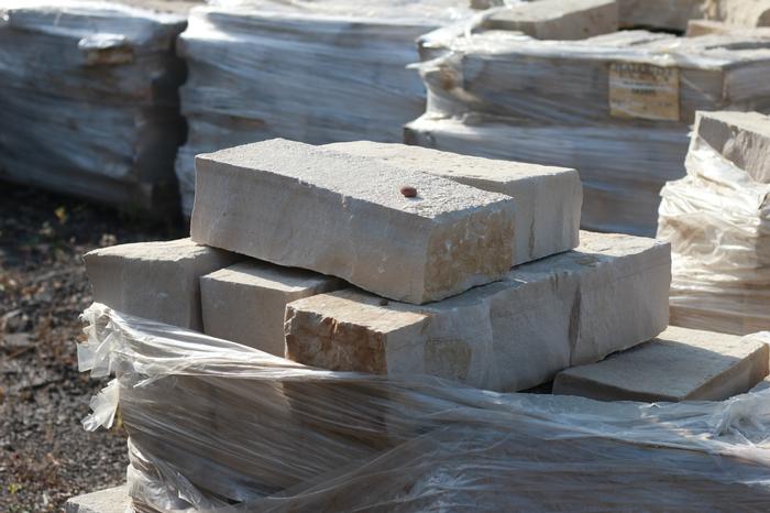 Fond du Lac Buff Split Wall