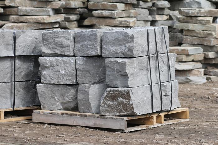 Cloud Gray Limestone Fingers