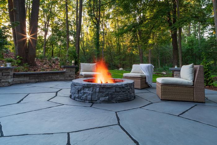 HF Belvedere Fire Pit